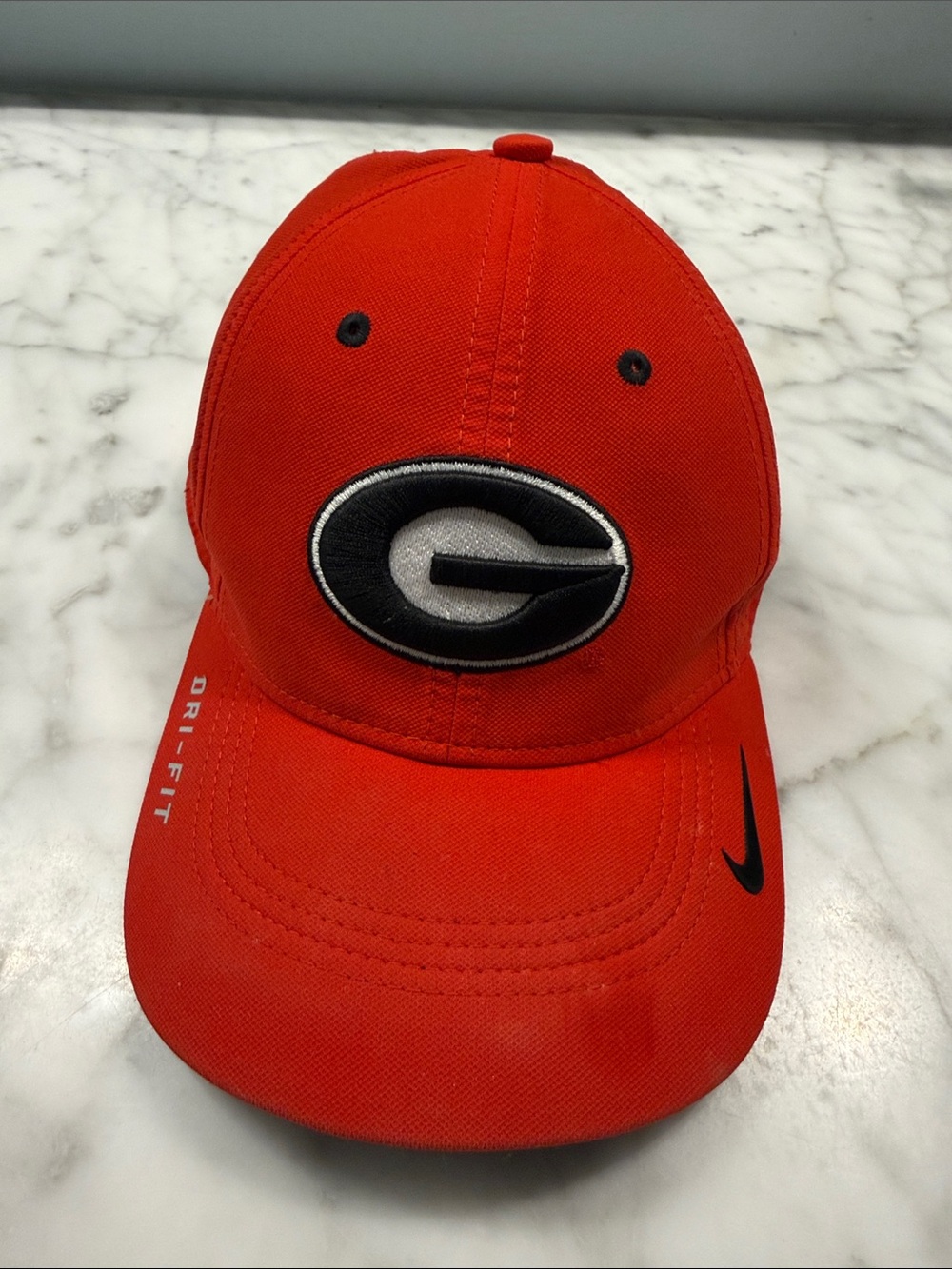 Nike Kids Red Baseball Hat with Black and White 'G' Patch